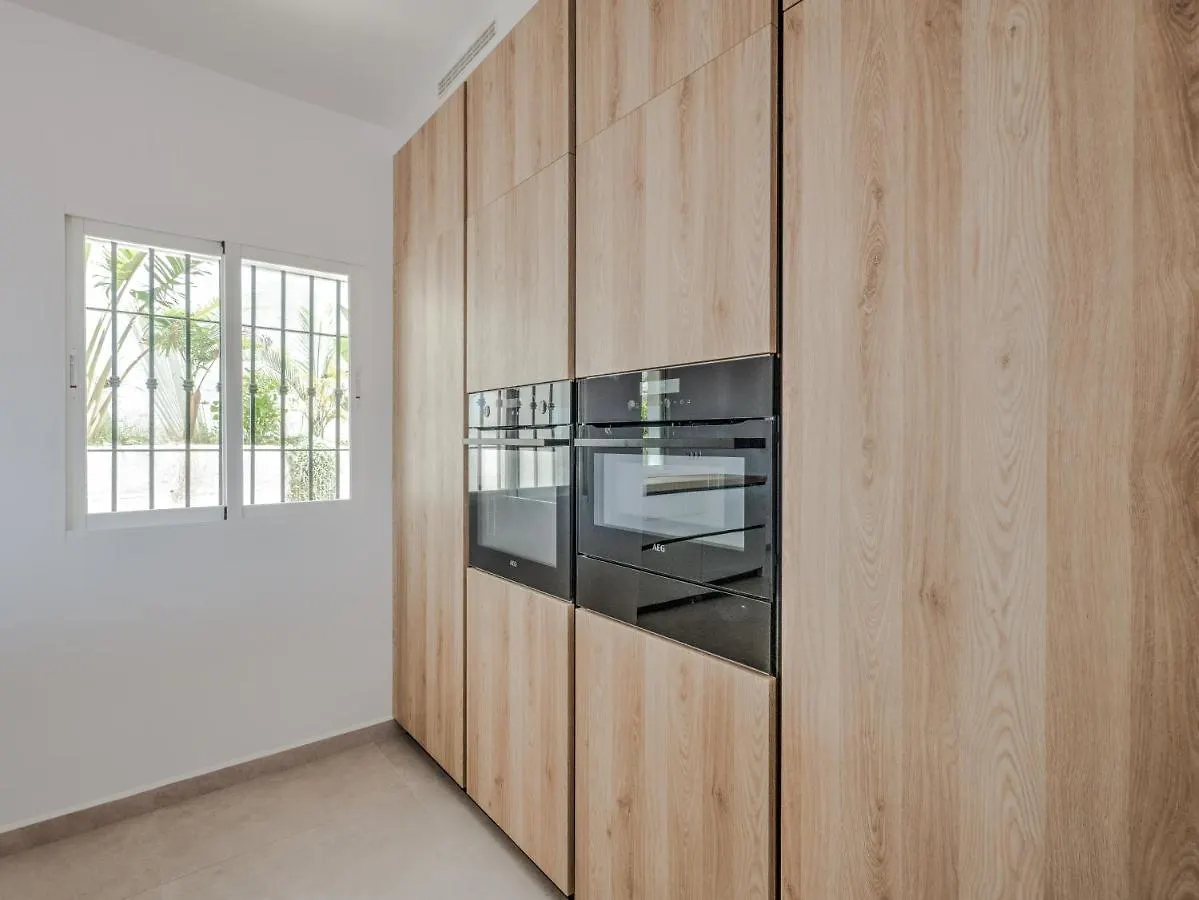 Luxury Villa With Private Pool And 7 Bedrooms Torrox 0*,